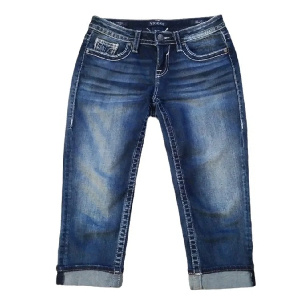 Vigoss Chelsea Heritage Fit‎ Embroidered Distressed Denim Capris Sz. 3/4